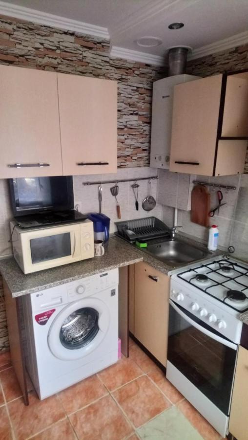 Квартира На Проспекті Úzhgorod Exterior foto